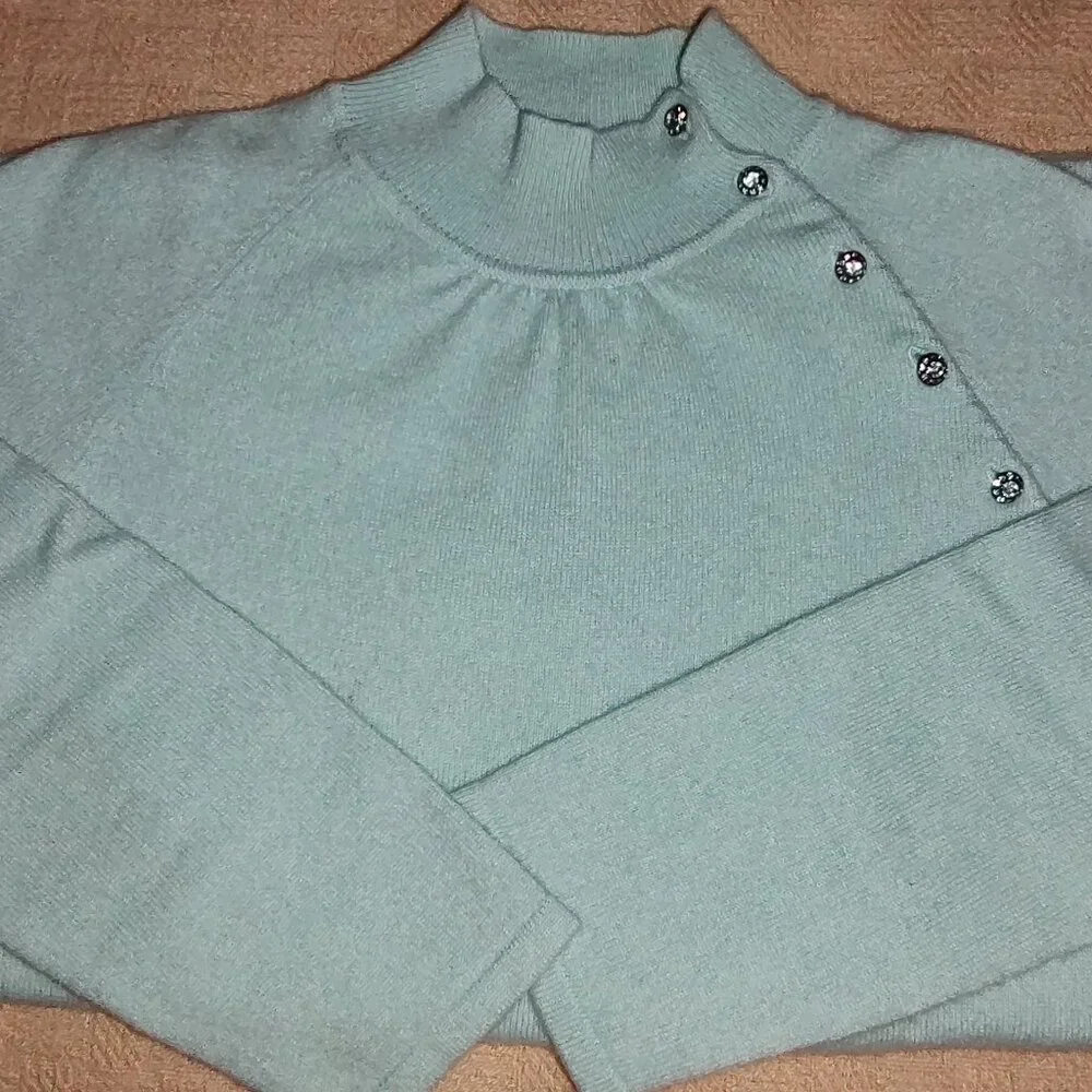 TALBOTS 100% CASHMERE SWEATER 3/4 SLEEVES AQUAMARINE RHINESTONE BUTTONS SZ SP - Picture 3 of 11